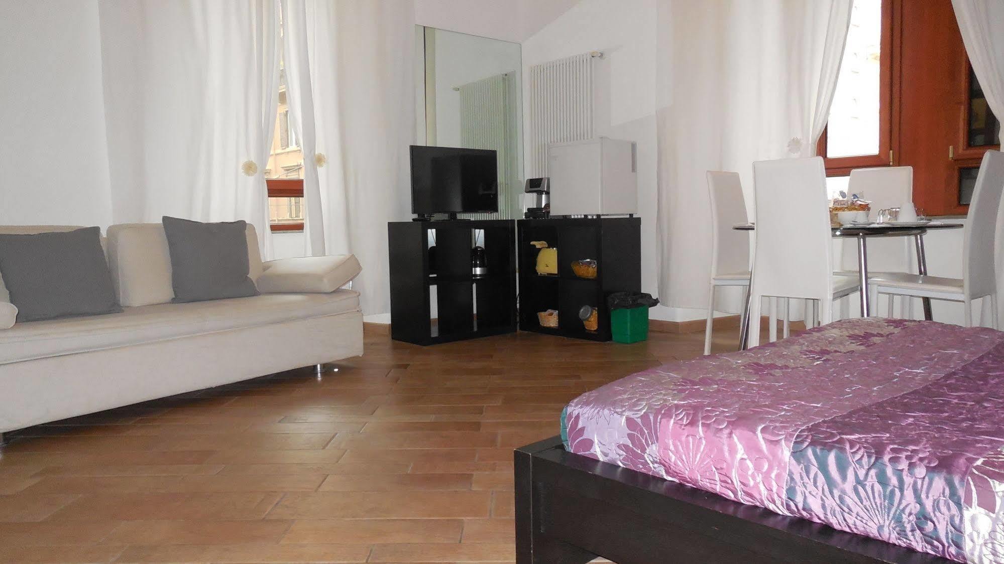 Tridente Rooms Rzym Zewnętrze zdjęcie