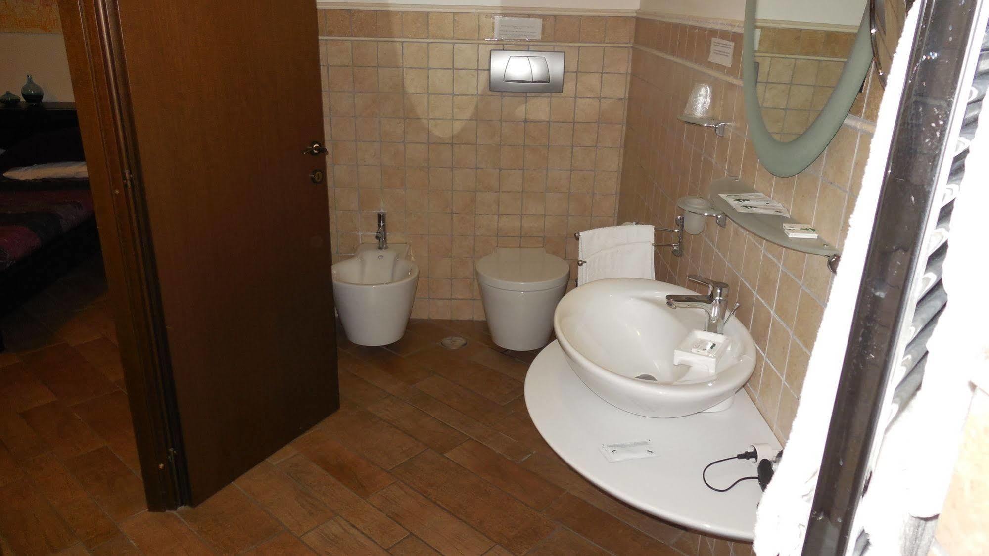 Tridente Rooms Rzym Zewnętrze zdjęcie